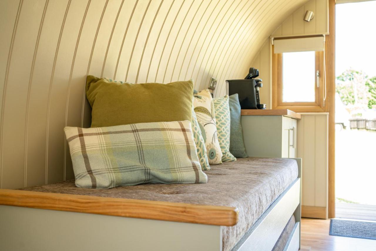 Glamping At South Lytchett Manor Hotell Poole Exteriör bild