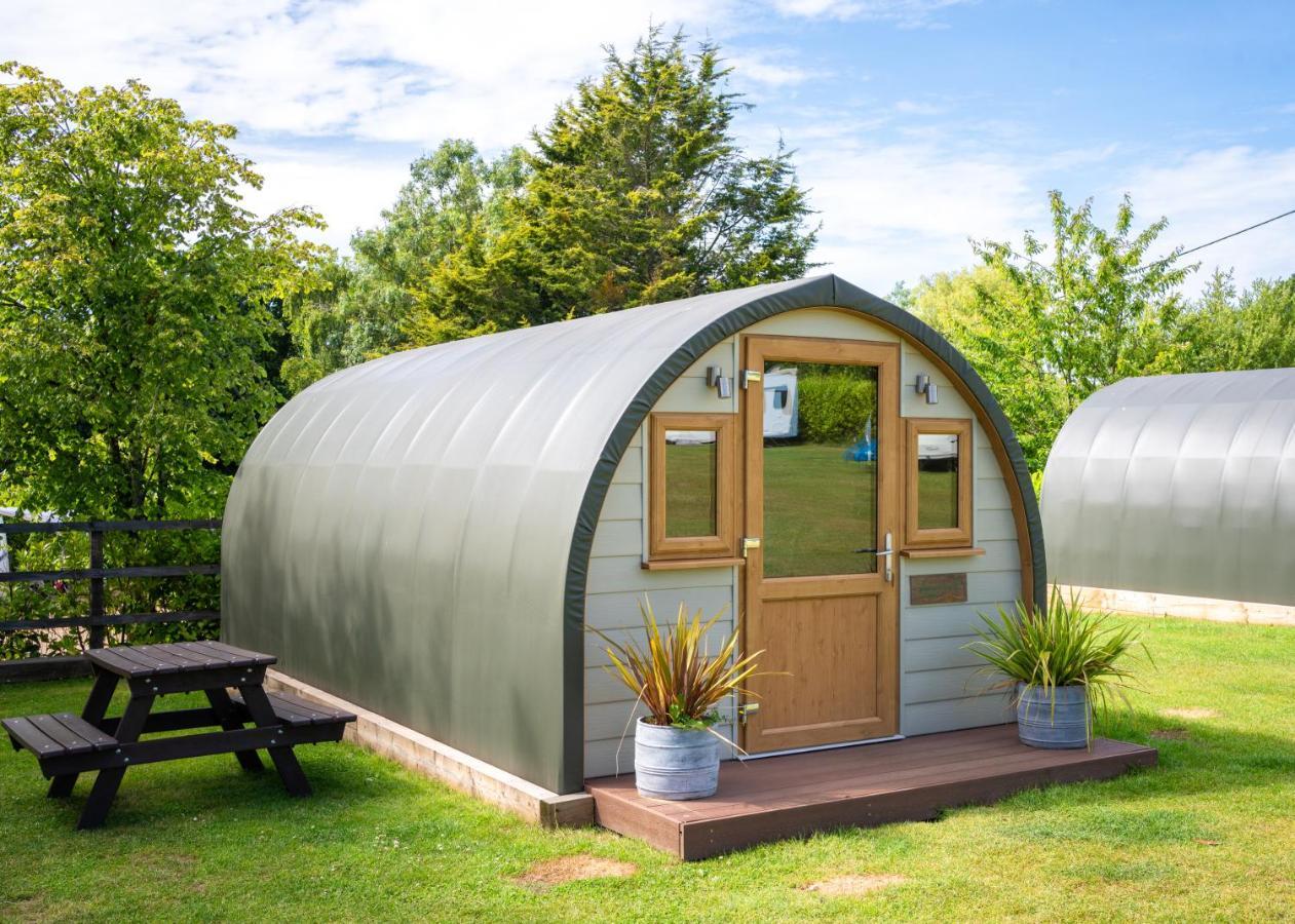 Glamping At South Lytchett Manor Hotell Poole Exteriör bild