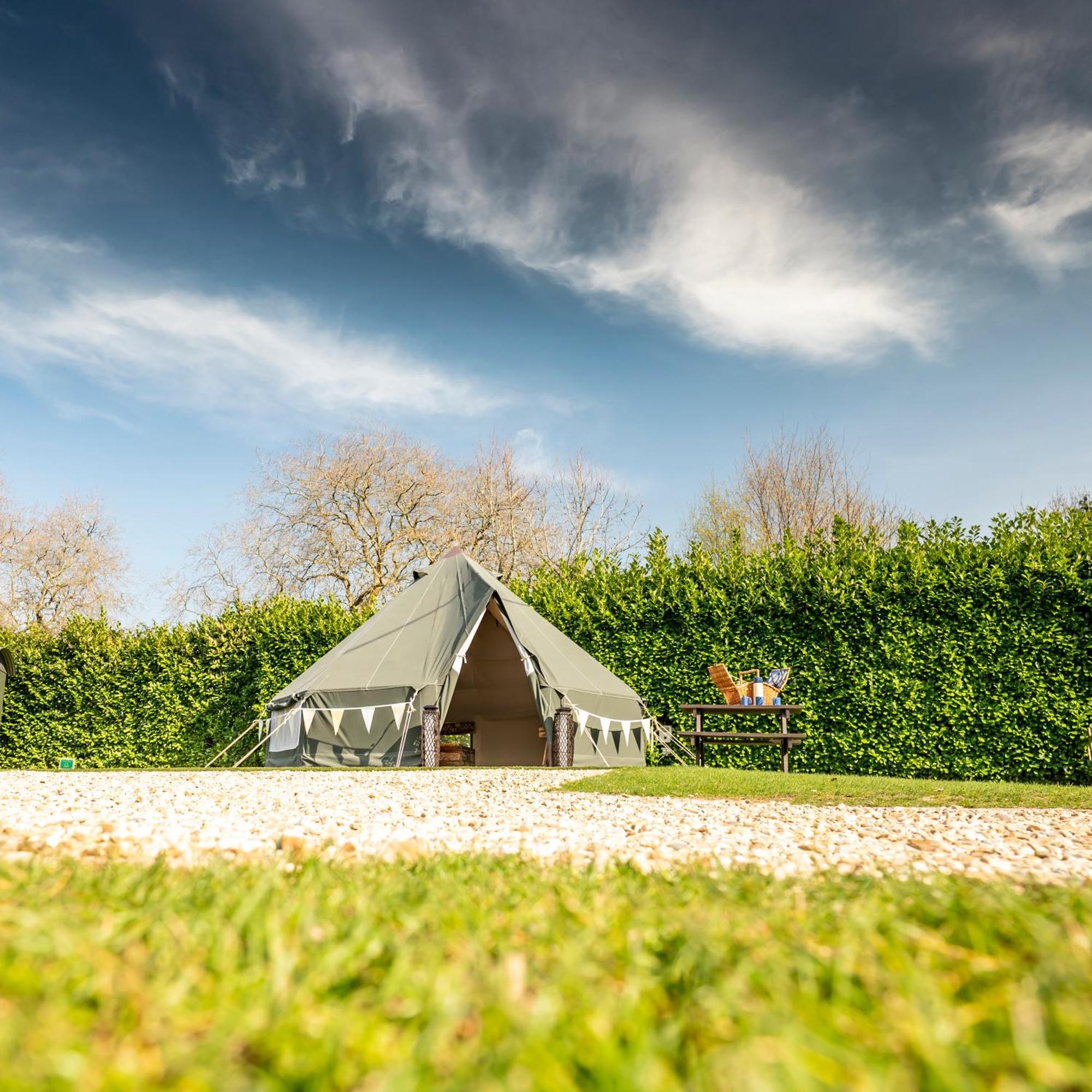 Glamping At South Lytchett Manor Hotell Poole Exteriör bild
