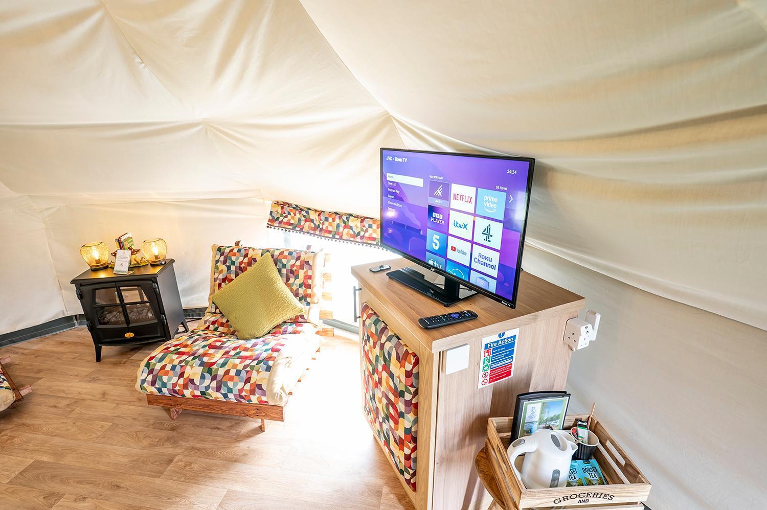 Glamping At South Lytchett Manor Hotell Poole Exteriör bild